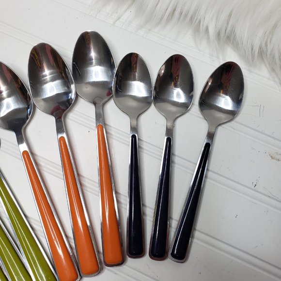 Fiesta 10-Piece Merengue Flatware Silverware Stainless Steel Multicolor - Picture 4 of 11